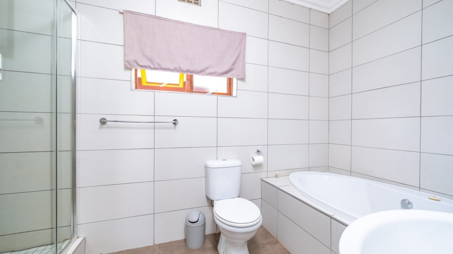 Commercial Property for Sale in Flamwood North West